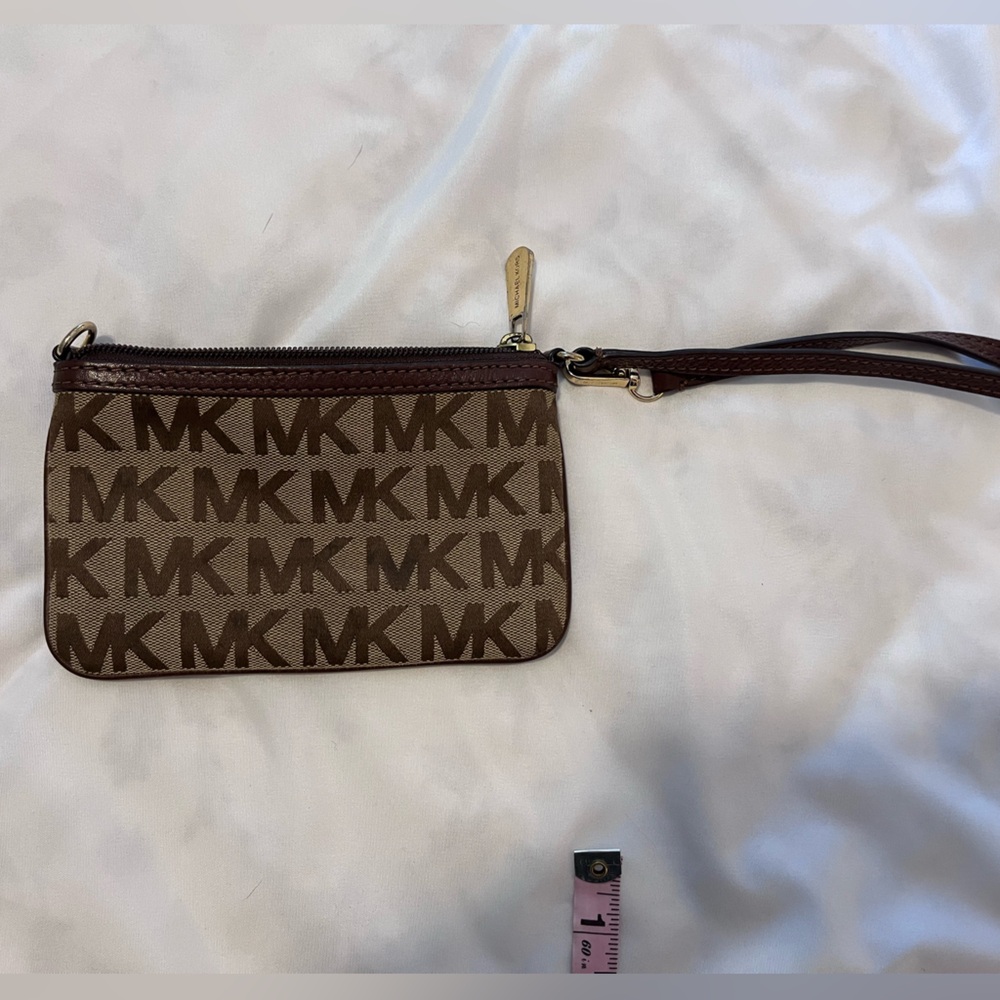 Michael Kors Wristlet - OS